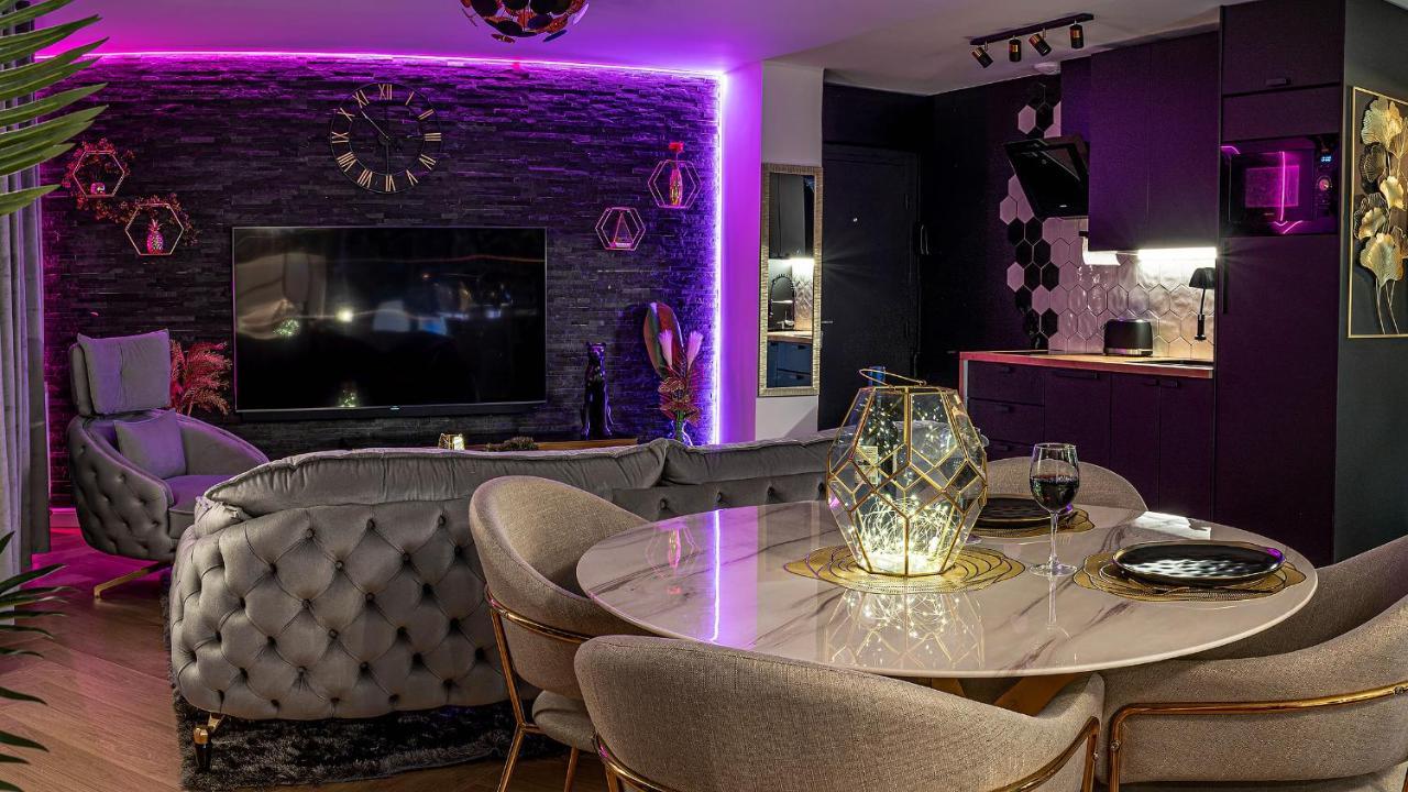 Magnifique Loft / Spa En Face De La Cathedrale ! Нарбон Екстериор снимка